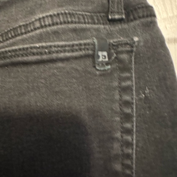 Joe's Jeans Black Skinny Jeans Classic Style - Picture 5 of 6